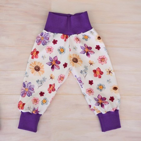 Hose Gr. 74 farbige Blumen
